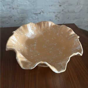 Vintage/Antique Shawnee Ceramic Bowl with feet